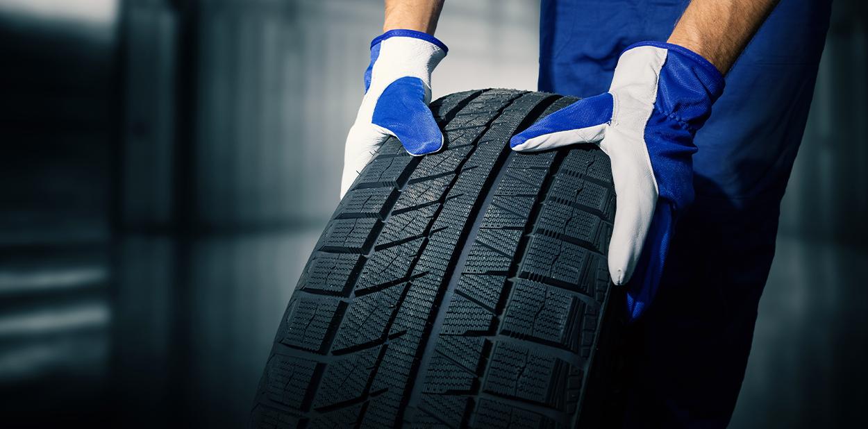 Cambio gomme invernali e estive: quando e come farlo | UnipolRental Cambio gomme invernali e estive: quando e come farlo | UnipolRental