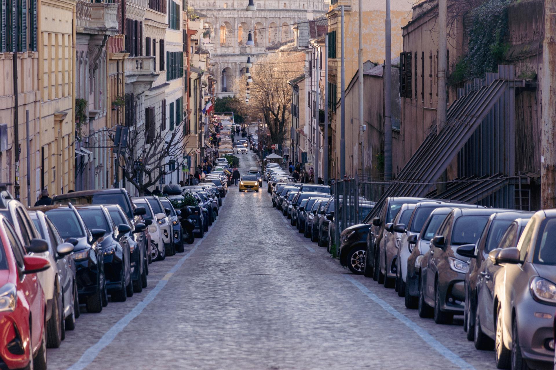 Parcheggio a Roma: come arrivarci e dove trovarlo | UnipolRental Parcheggio a Roma: come arrivarci e dove trovarlo | UnipolRental