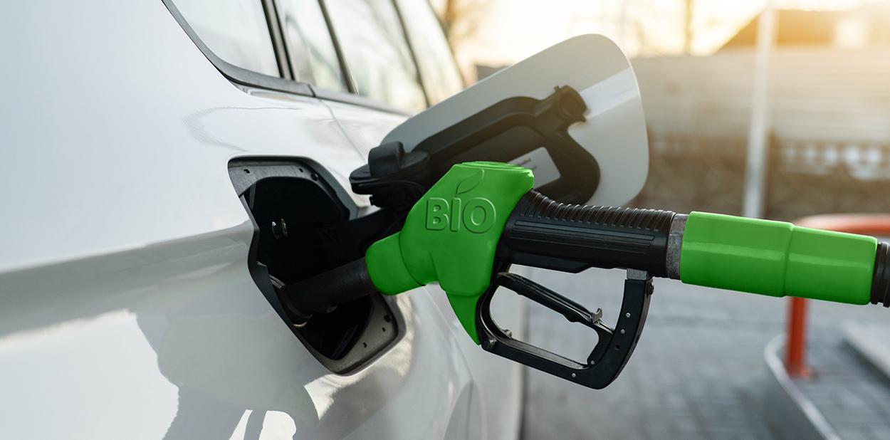 HVO o Biodiesel: cos'è e quello che c'è da sapere | UnipolRental HVO o Biodiesel: cos'è e quello che c'è da sapere | UnipolRental