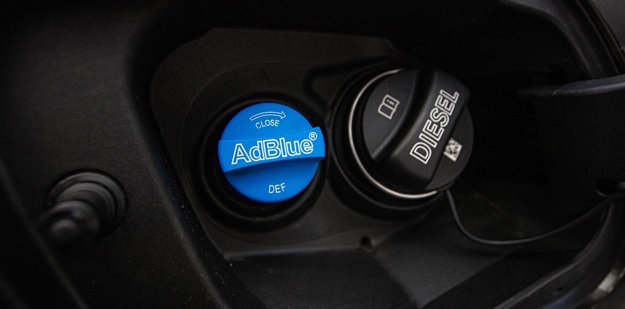 Additivo AdBlue: cos’è e a cosa serve | UnipolRental Additivo AdBlue: cos’è e a cosa serve | UnipolRental